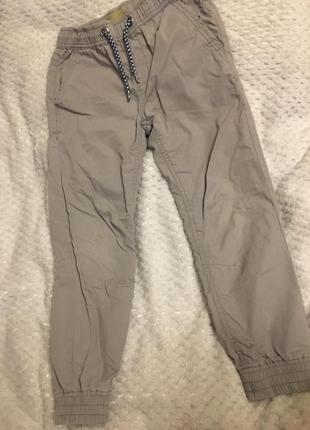 Стильные брюки на парня