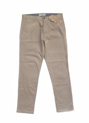 Чиносы на лето next