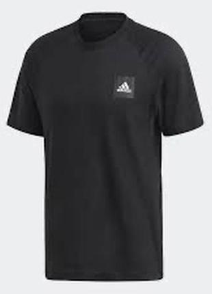 Мужская футболка adidas