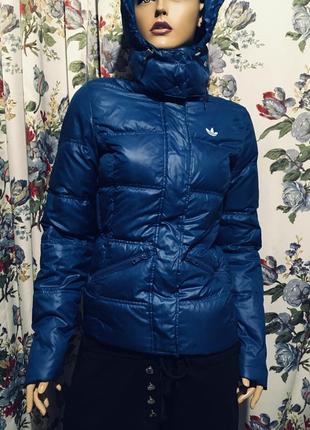 Adodas пуховик жіночий р.34/s