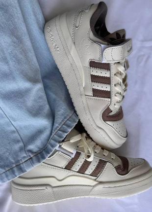 Кроссовки женские adidas forum
