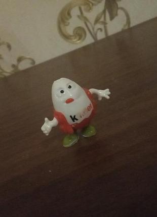 Коллекционная фигурка киндер
