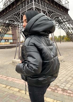 Нереальная кожаная куртка оверсайз в стиле zara6 фото