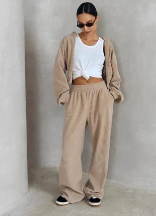 Костюм з вельвету