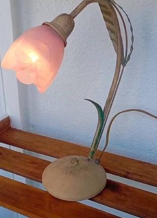 Лампа нічник настільна у вигляді квітки старовинна вінтажна ретро