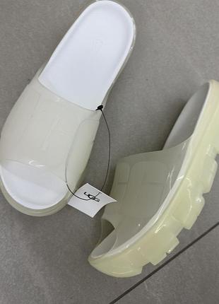 Тапочки шльопки слайди ugg