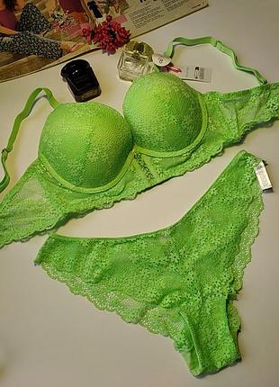Новый кружевесный комплект primark, eur 80c, трусики l/xl