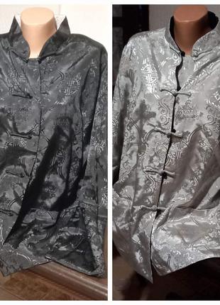 Двустороннее кимано черно белое