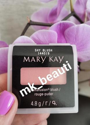 Рум'яна chroma fusion мері кей mary kay