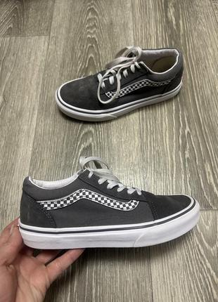 Фирменные оригинальные кеды кеди vans 36p