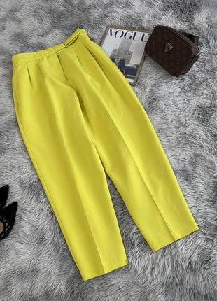 Гарні яскраві штани asos