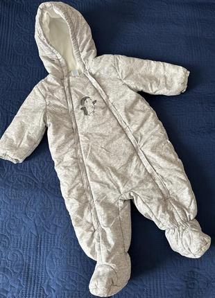Демисезонный комбинезон на 9-12 мес