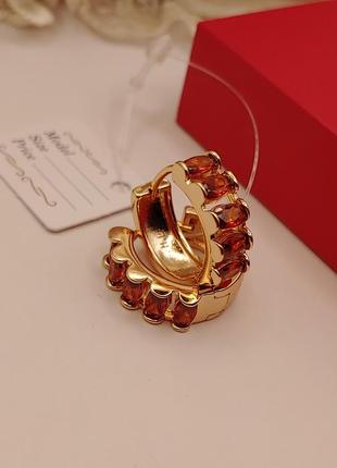 Шикарные круглые серьги с красным алпанитом, позолота