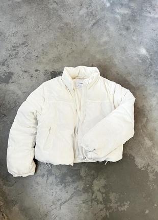 Пуховик bershka