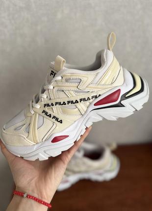 Женские кроссовки fila