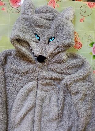 Фирменный костюм волка 8-9 лет