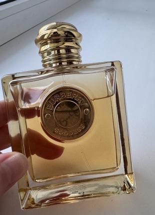 Парфюмированная вода burberry gooddess