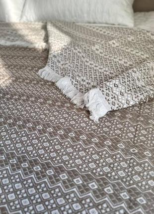 Идеальный вариант покрывала,мустанг