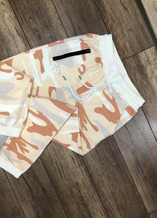 Стильні спортивні штани