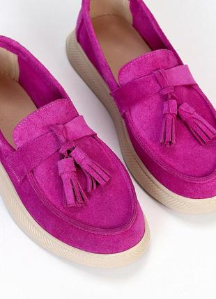 Яркие малиновые замшевые лоферы натуральная замша цвет фуксия
