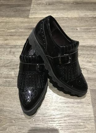 Туфли женские