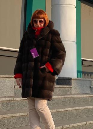 Плюшевая шуба норочный цвет!!️шоколад поперечка с капюшоном