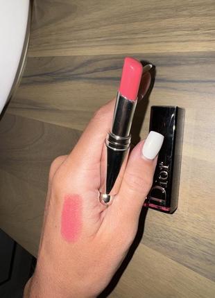 Оригінальна помада dior addict #457 в розкішньому відтінку