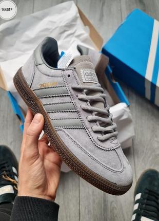 Мужские кроссовки adidas spezial handball light gray