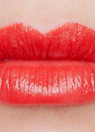 Зволожувальна помада glambee matte soft touch 743 cherry red тестер