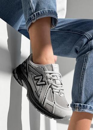 Жіночі кросівки new balance