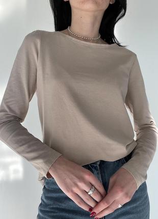 Базовый бежевый лонгслив 7