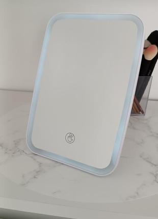 Зеркало настольное одностороннее с led подсветкой