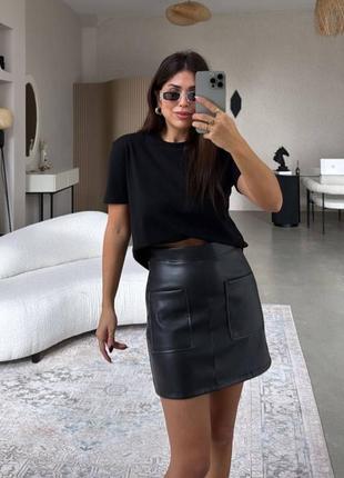 Шкіряна спідниця