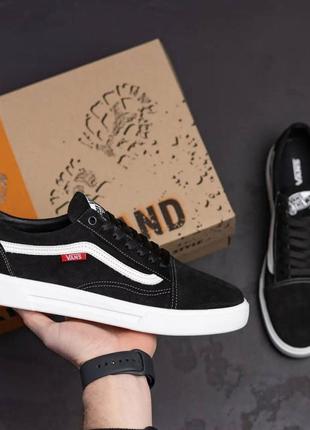 Демисезонные кожаные (замш) кеды vans черные3 фото