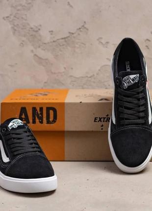 Демисезонные кожаные (замш) кеды vans черные4 фото