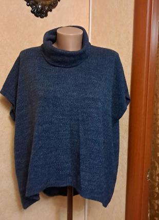 Свитер под горло без рукавов батал