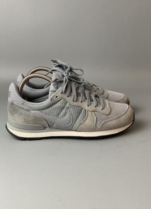Кросівки nike internationalist