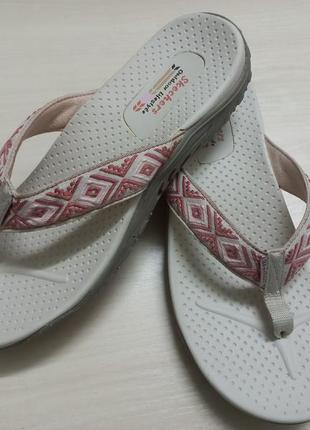 Шлепанцы весна-лето жен40-41р.skechers вьетнам