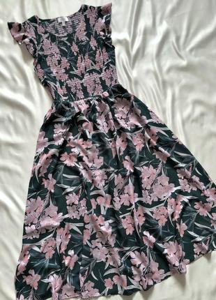 Легкое длинное платье