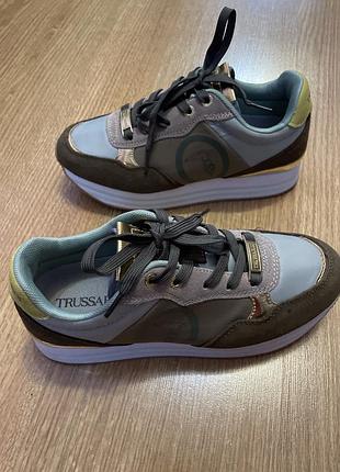 Оригінальні італійські якісні кросівки trussardi 24 см