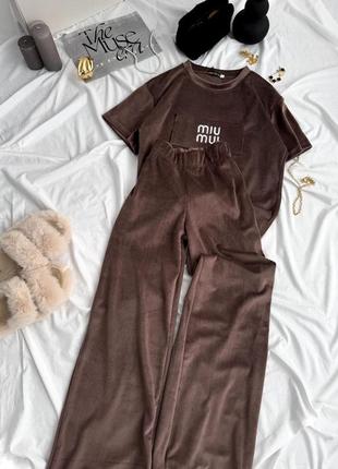 Стильный и удобный костюм женский велюровый спортивный повседневный с вышивкой качественный