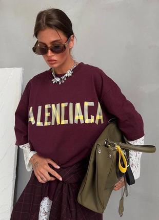 Футболка бордова з надписом balenciaga скотч оверсайз