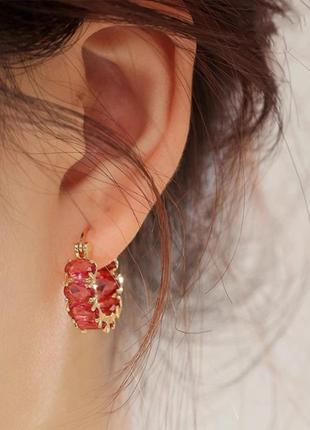 Золотистые красные овальные серьги циркон медзолото ювелирные изделия тренд