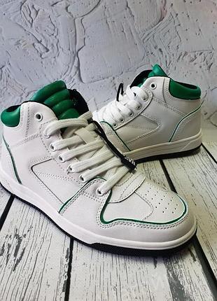 Кожаные кроссовки zara