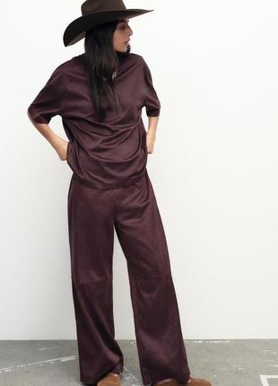 Костюм зі штучної замші zara