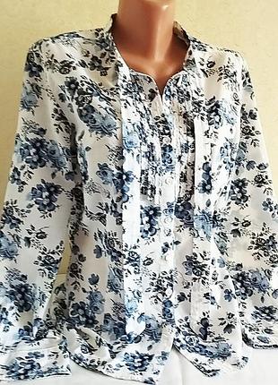 Жіноча сорочка в квітки
