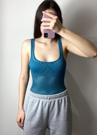 Боді сітка від zara з акцентом на грудях