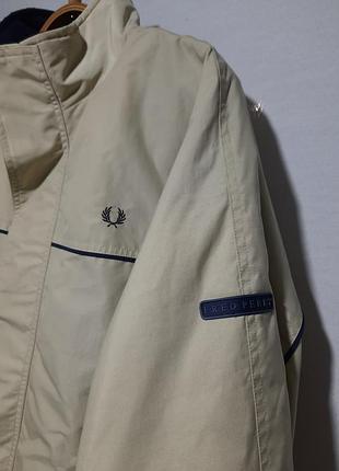 Куртка ветровка на флисе fred perry
