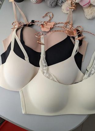 Бюстгалтер безшовний без кісточок бюст ліф ліфчик лівчик бра білизна