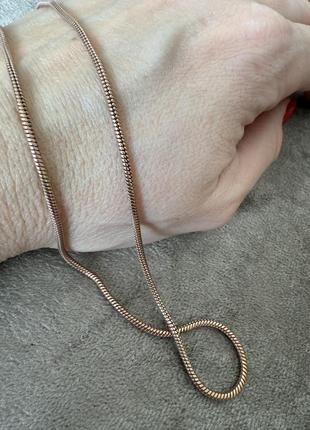 Срібний ланцюжок з позолотою в плетінні снейк.  новий